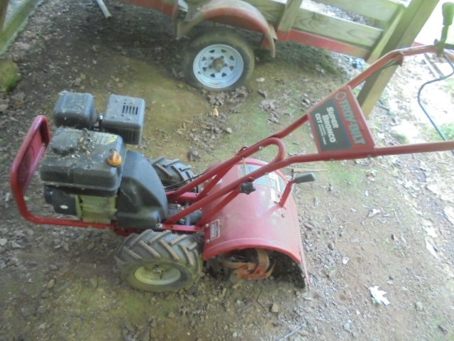 Image for PUBLIC ESTATE AUCTION (LIVING~MOVING)