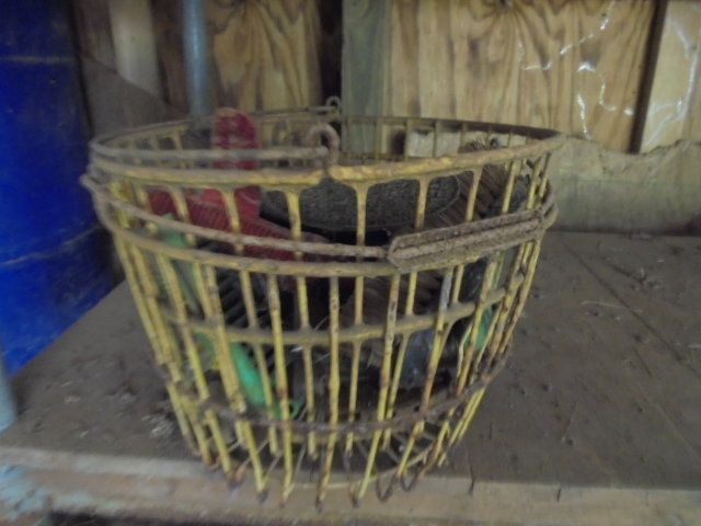 Image for PUBLIC ESTATE AUCTION (LIVING~MOVING)