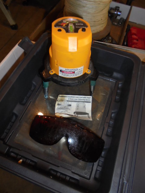 Image for PUBLIC ESTATE AUCTION (LIVING~MOVING)