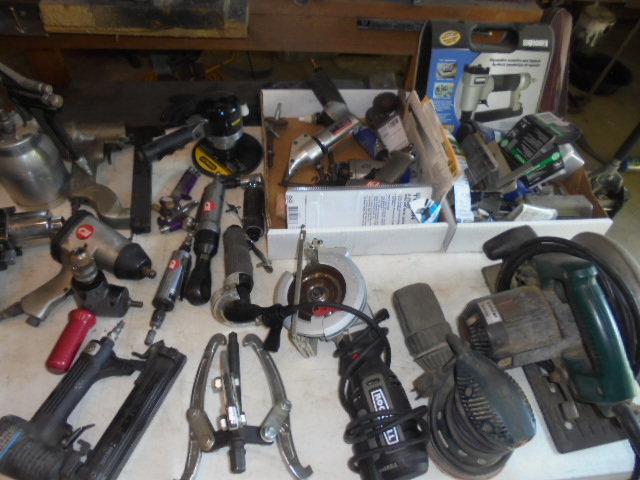 Image for PUBLIC ESTATE AUCTION (LIVING~MOVING)