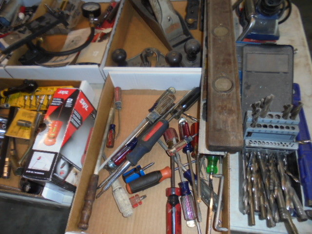 Image for PUBLIC ESTATE AUCTION (LIVING~MOVING)