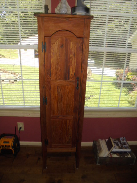 Image for PUBLIC ESTATE AUCTION (LIVING~MOVING)