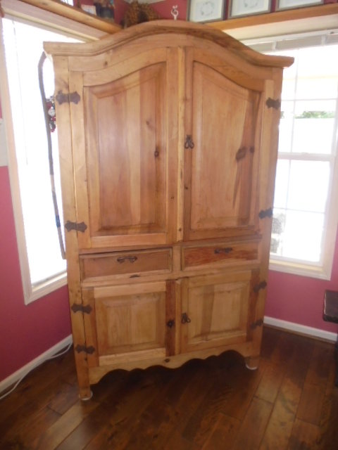 Image for PUBLIC ESTATE AUCTION (LIVING~MOVING)