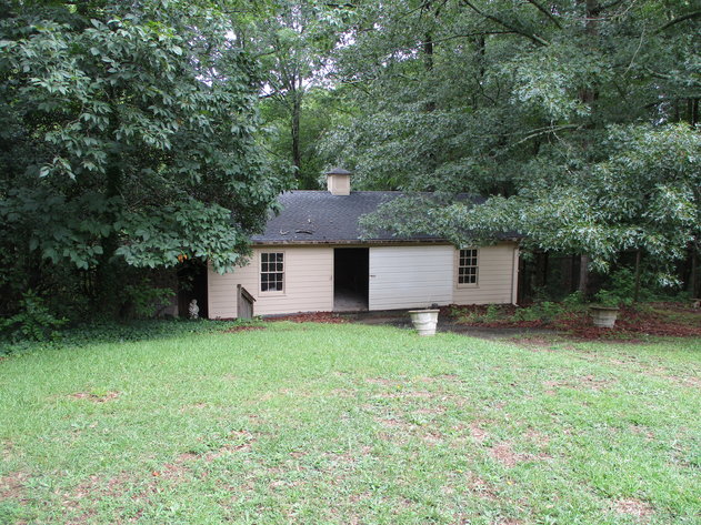 Image for LIVE AUCTION - SELLING HOUSE & PERSONAL PROPERTY August 8th @ 10:00 A.M.