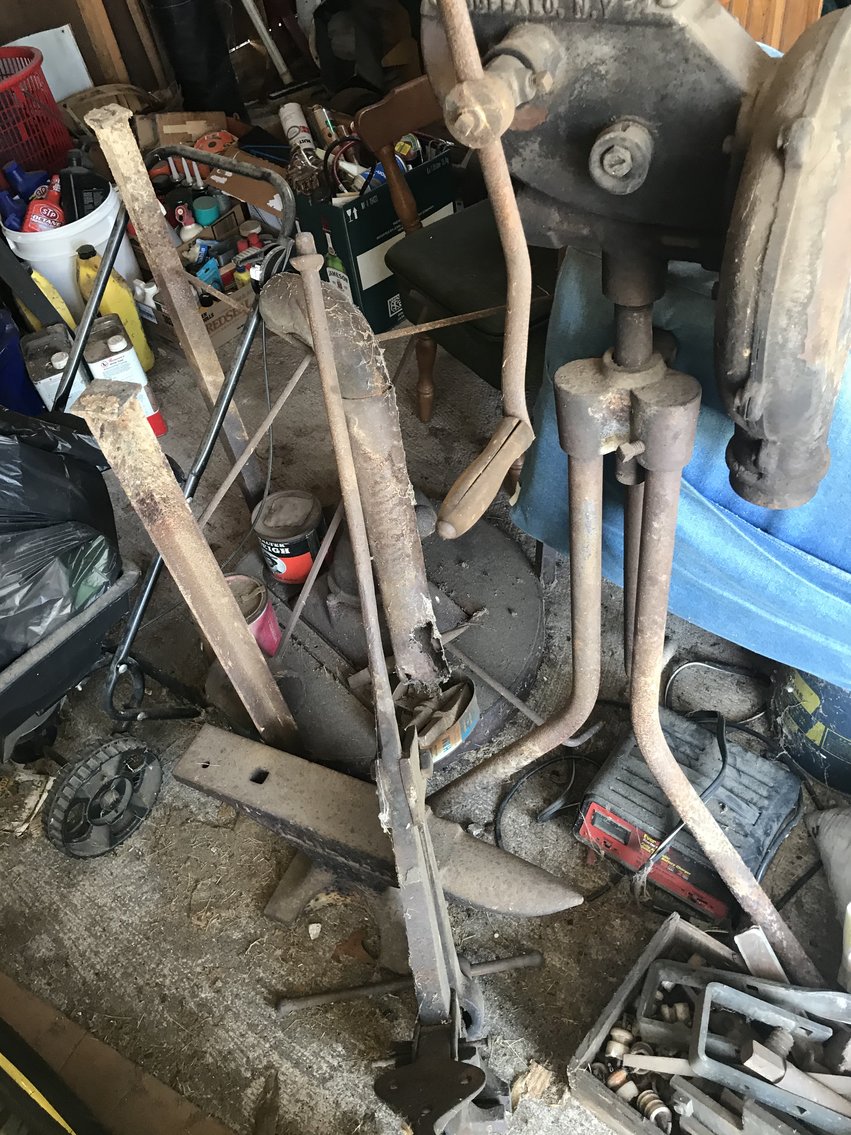 Image for ESTATE OF WARREN & BETTY LINTZ