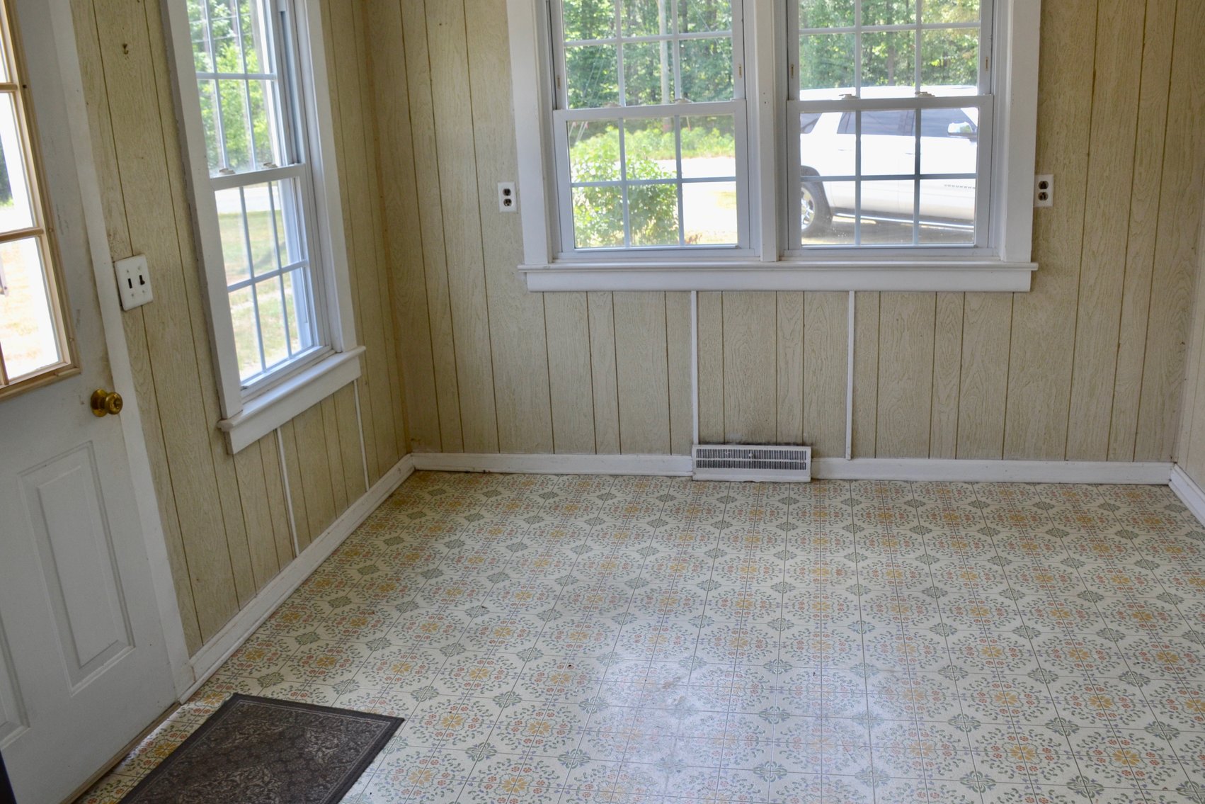 Image for 3 BR/1.5 BA Home on .8 +/- Acres Located Just off Rt. 1 in Stafford County, VA