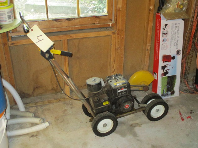 Image for LIVE AUCTION - SELLING HOUSE & PERSONAL PROPERTY August 8th @ 10:00 A.M.