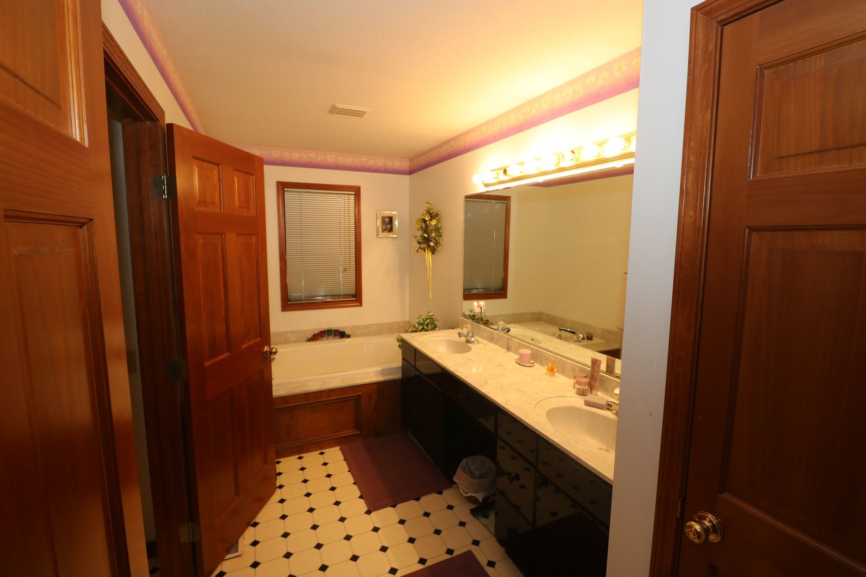 Image for REAL ESTATE AUCTION! - 6062 Wood Drive