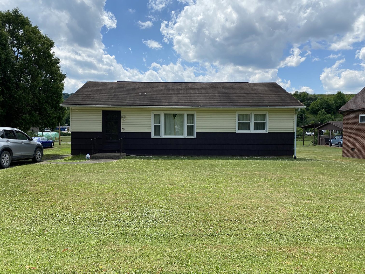 Image for 3 Bedroom with Full Walk-out Basement