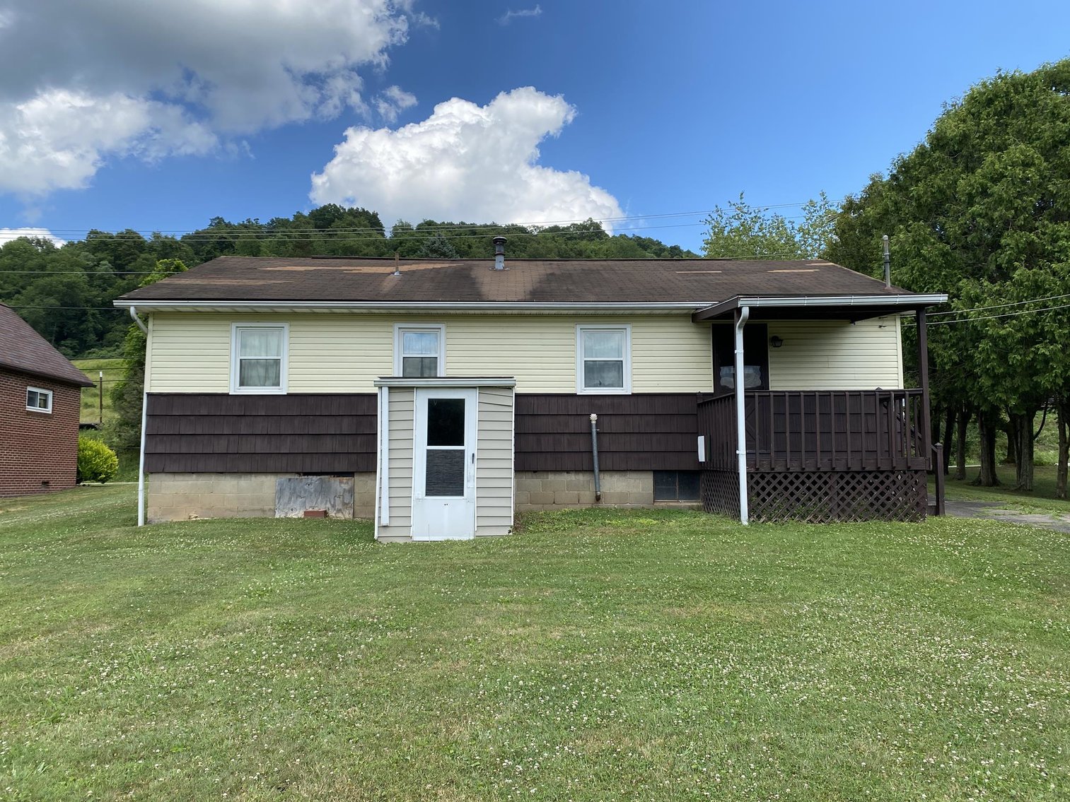 Image for 3 Bedroom with Full Walk-out Basement