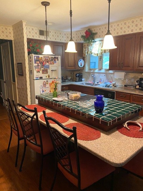 Image for Beautiful Home in Gated Community plus Contents