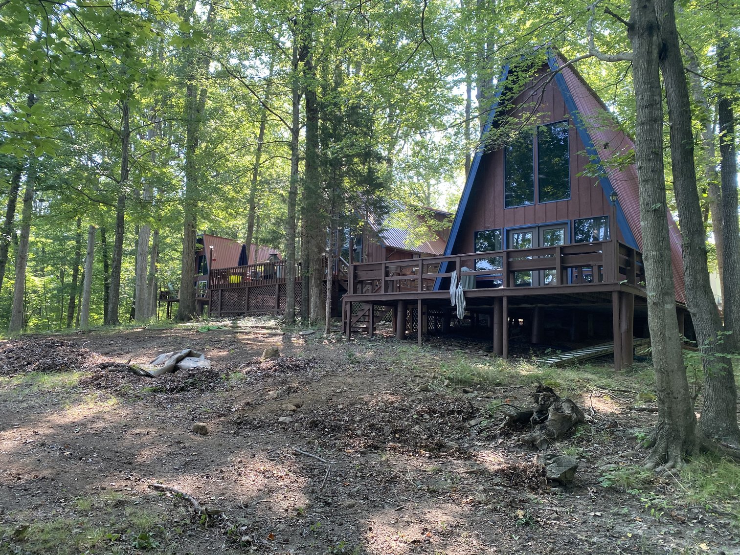 Little Retreat Kerr Lake Main Cottage Plus Four (4) Cabins Dock