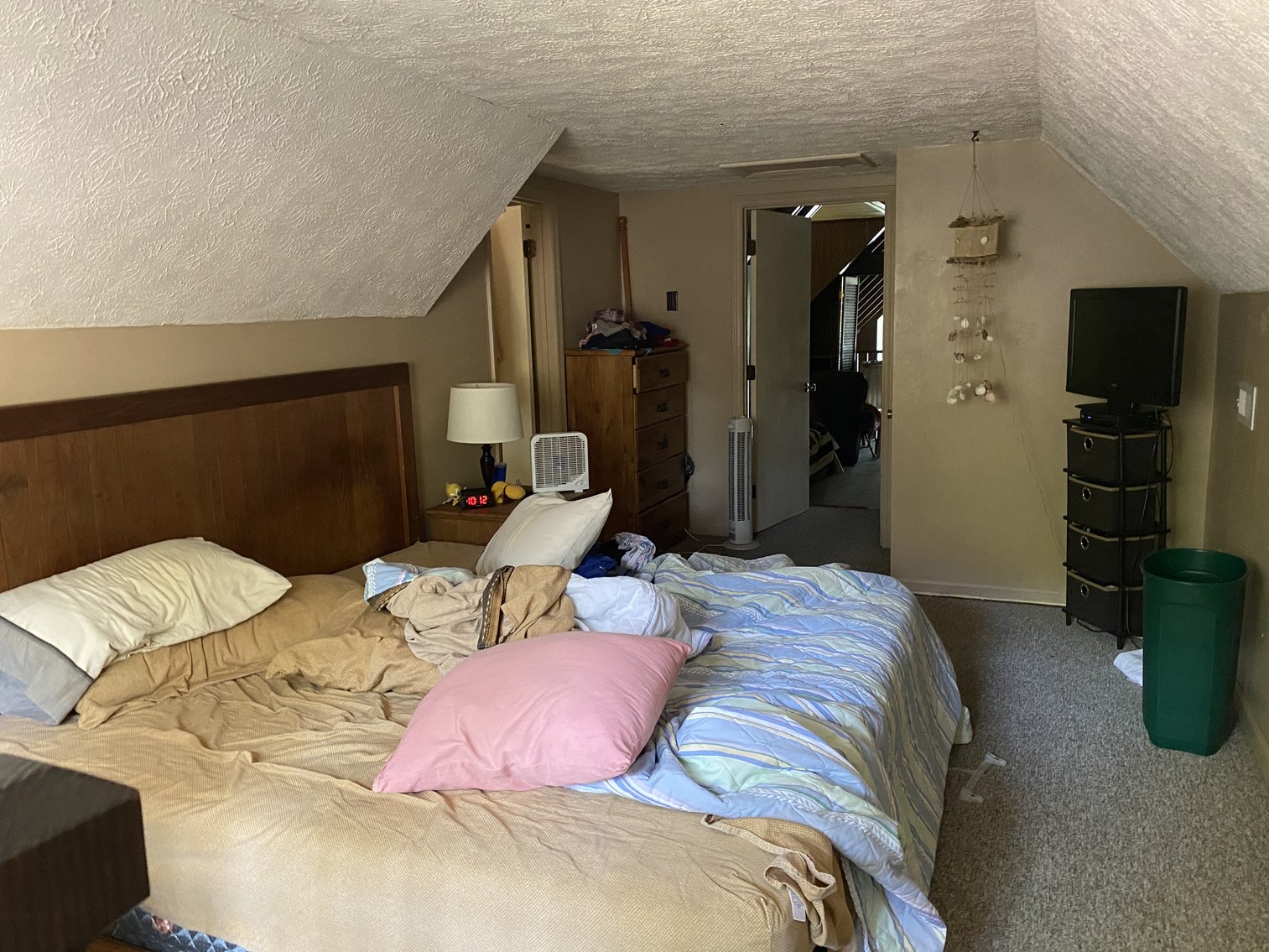 Image for Little Retreat @ Kerr Lake – Main Cottage Plus Four (4) A-Frame Cabins - Dock With Boat Slip - Income Potential - 877 Riverview Ave., Buffalo Junction, VA 24529