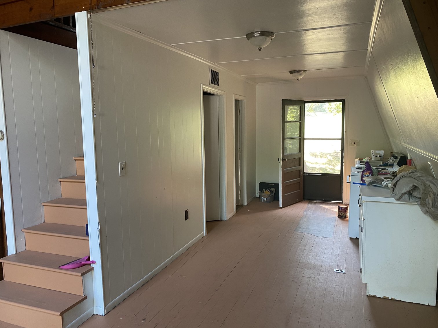 Image for Little Retreat @ Kerr Lake – Main Cottage Plus Four (4) A-Frame Cabins - Dock With Boat Slip - Income Potential - 877 Riverview Ave., Buffalo Junction, VA 24529