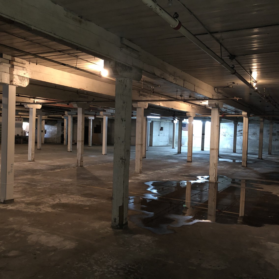 COMMERCIAL REAL ESTATE AUCTION Bristol, TN