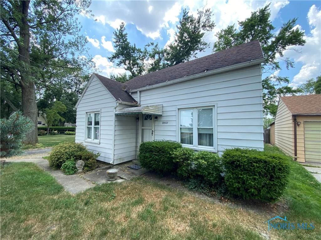 Image for ABSOLUTE AUCTION! - 29527 E Broadway Street