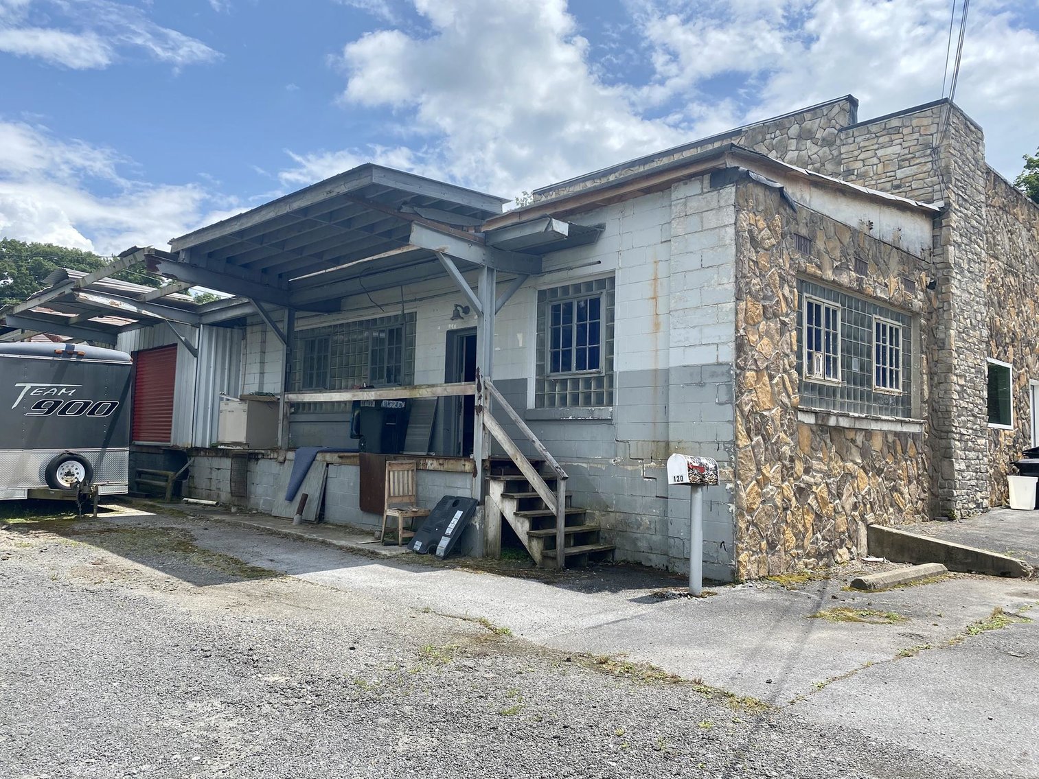 Image for SOLD $298,000 - 13,500 sqft Commercial Building off N. Eisenhower Drive