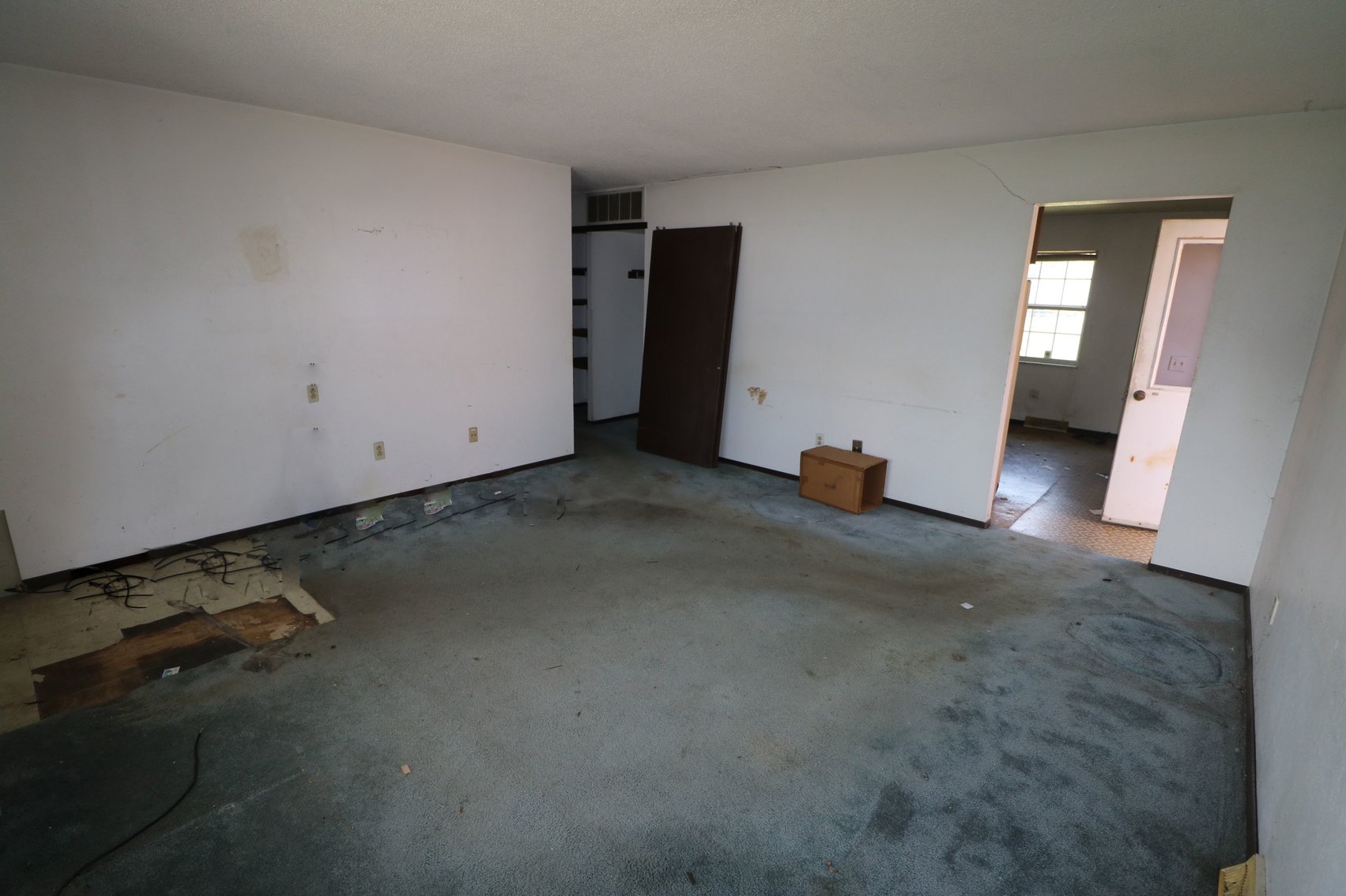 Image for MINIMUM BID AUCTION! $50,000 - 2103 Keen Avenue