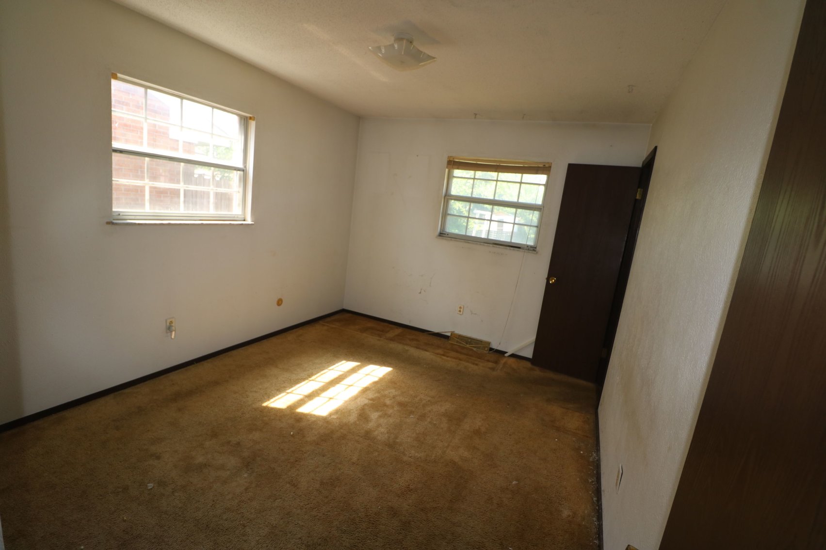 Image for MINIMUM BID AUCTION! $50,000 - 2103 Keen Avenue