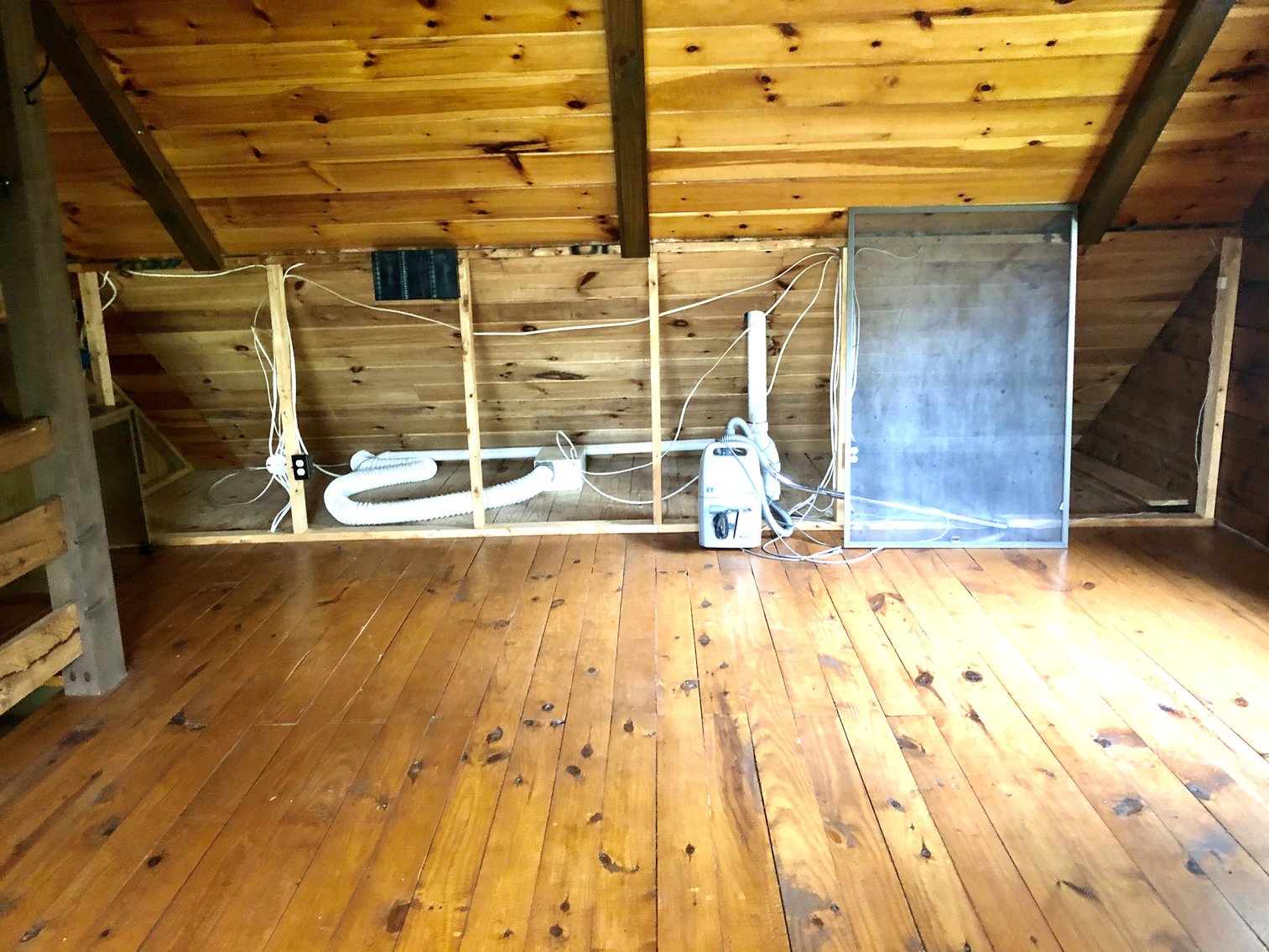 Image for 2 BR/1 BA Log Cabin on 30 +/- Acres Bordering National Forest in Bath County, VA