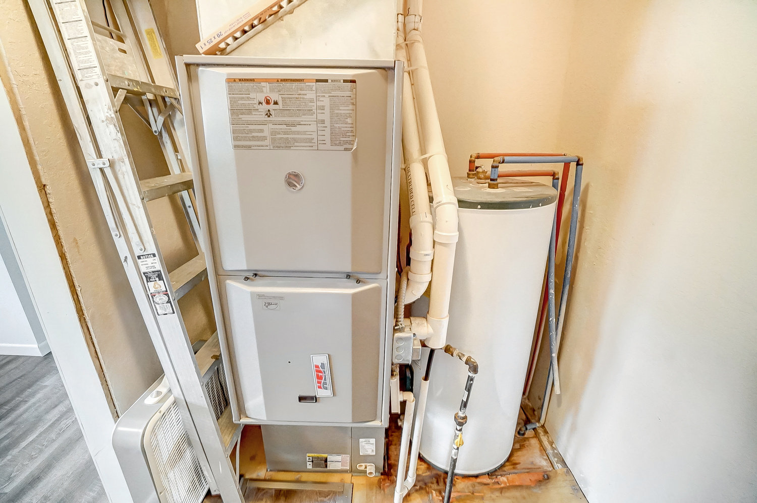 Image for MINIMUM BID AUCTION! $75,000 - 310 Perry Street