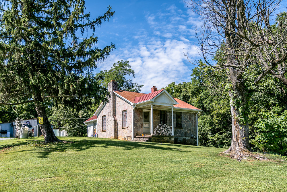 Image for 28.9 Acres Zoned Light Industrial with 1200 SF Rental House