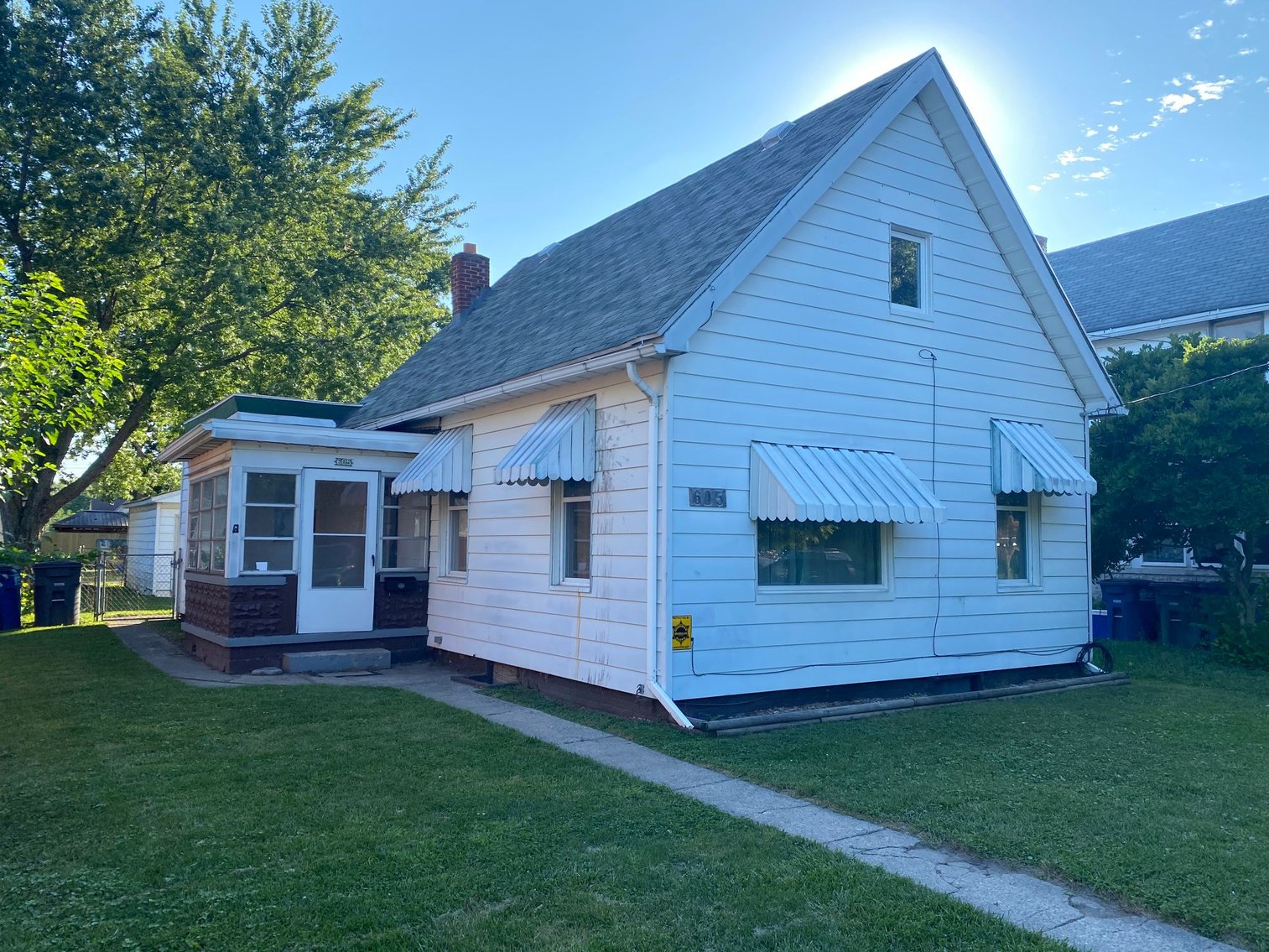 Image for ABSOLUTE AUCTION! - 605 Cincinnati Street