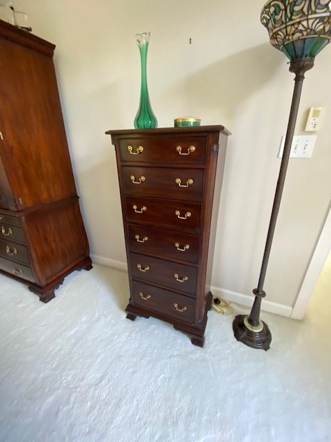 Image for Gorgeous, Well-maintained House and Contents