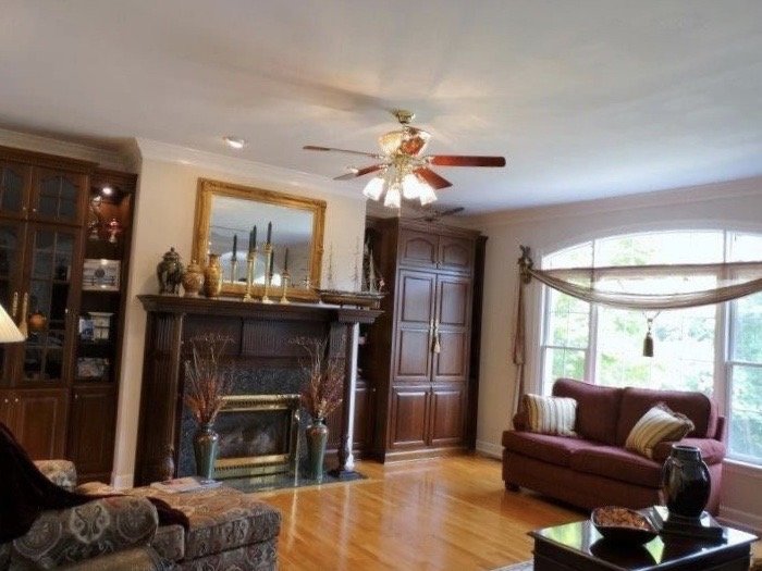 Image for Gorgeous, Well-maintained House and Contents