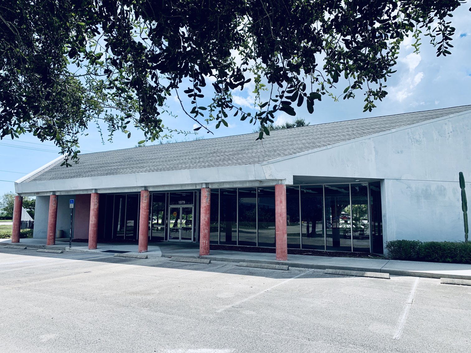 Image for 4,000+/- Sq. Ft. Commercial Building For Sale ONLY at ABSOLUTE AUCTION