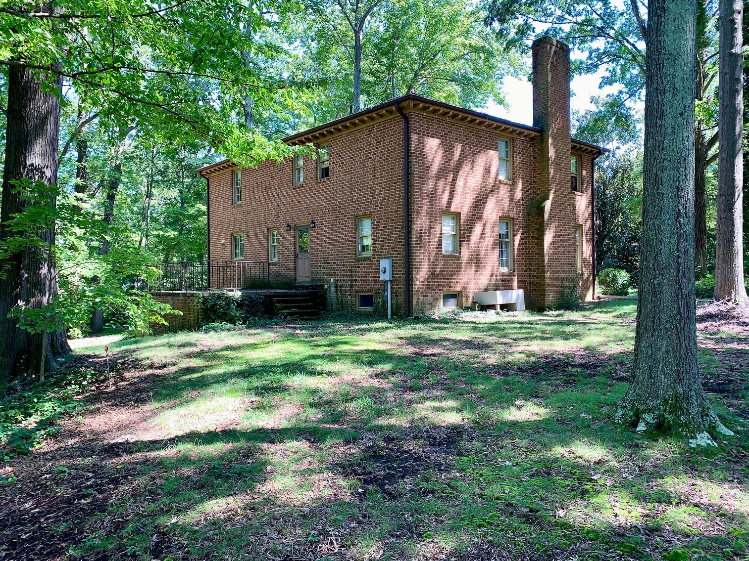 Image for 3 BR/2.5 BA Brick Home on 2.1 +/- Acres Only Minutes from NSWC Dahlgren-- SELLS to the HIGHEST BIDDER!!