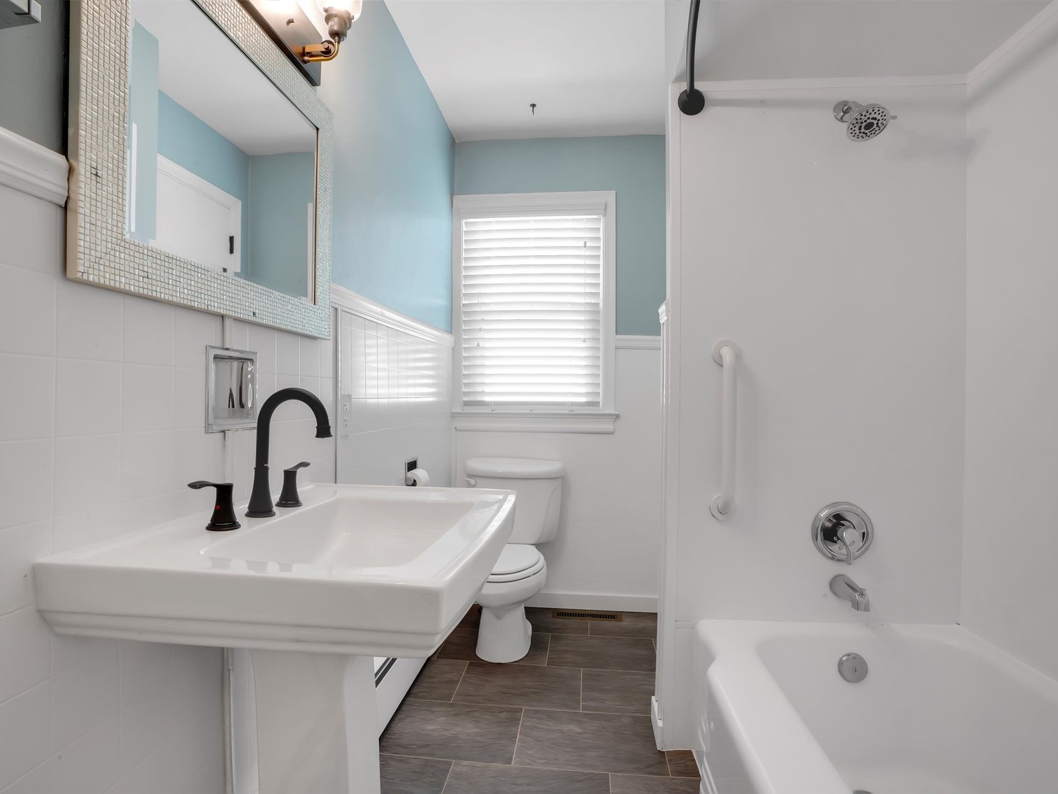 Image for 203 W. Chestnut Street - Cleona, PA