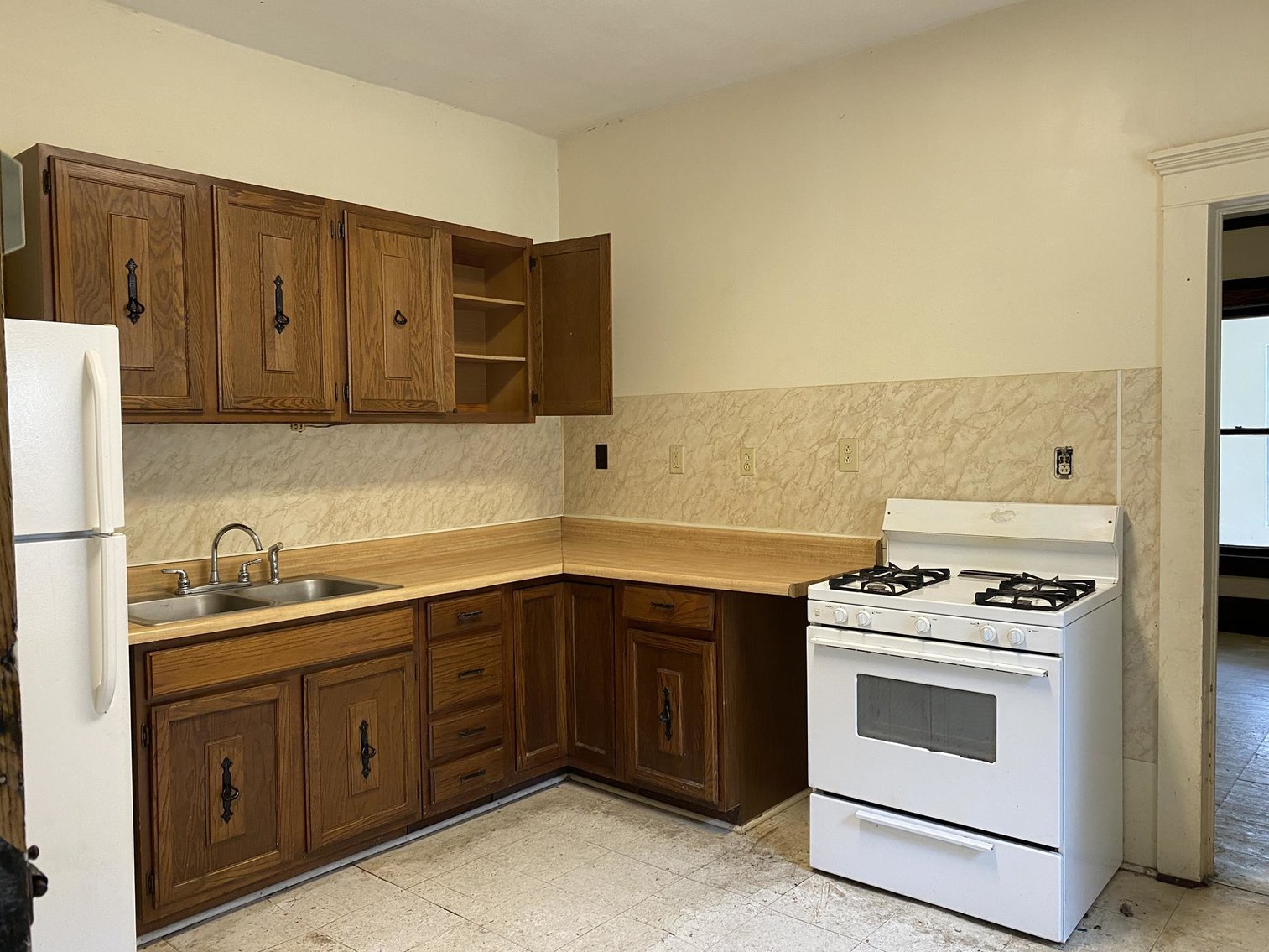 Image for SOLD $29,700 - 2 Bedroom Sold to the Highest Bidder