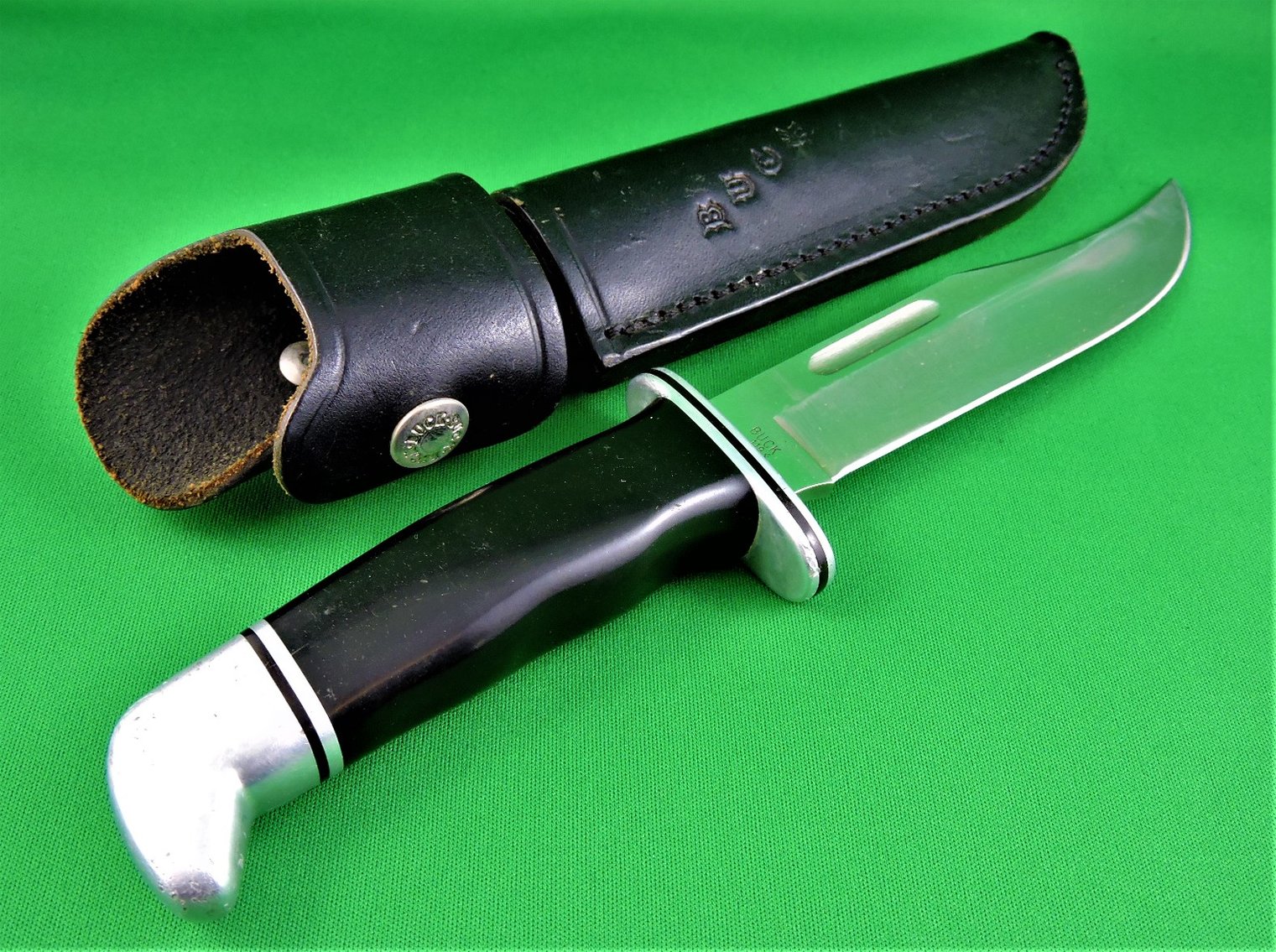 Image for Buck Hunting Knife #119 - Fixed Blade Knife with Sheath.