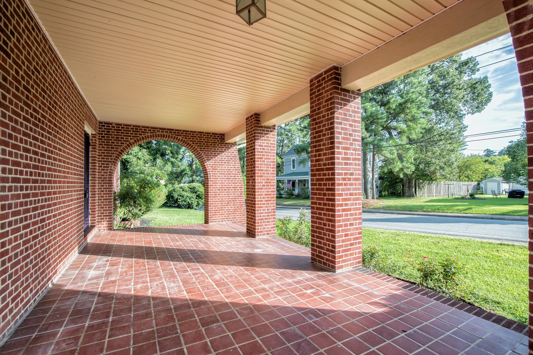 Beautiful 4Bedroom, 3.5 Bath All Brick 4,000 +/ sf. Colonial on quiet street in Emporia, VA
