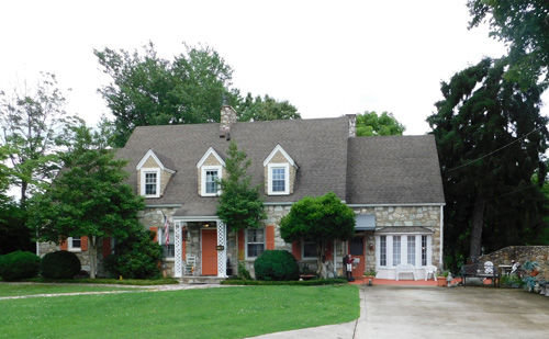 Image for BEAUTIFUL 5 BEDROOM STONE HOME & PERSONAL PROPERTY