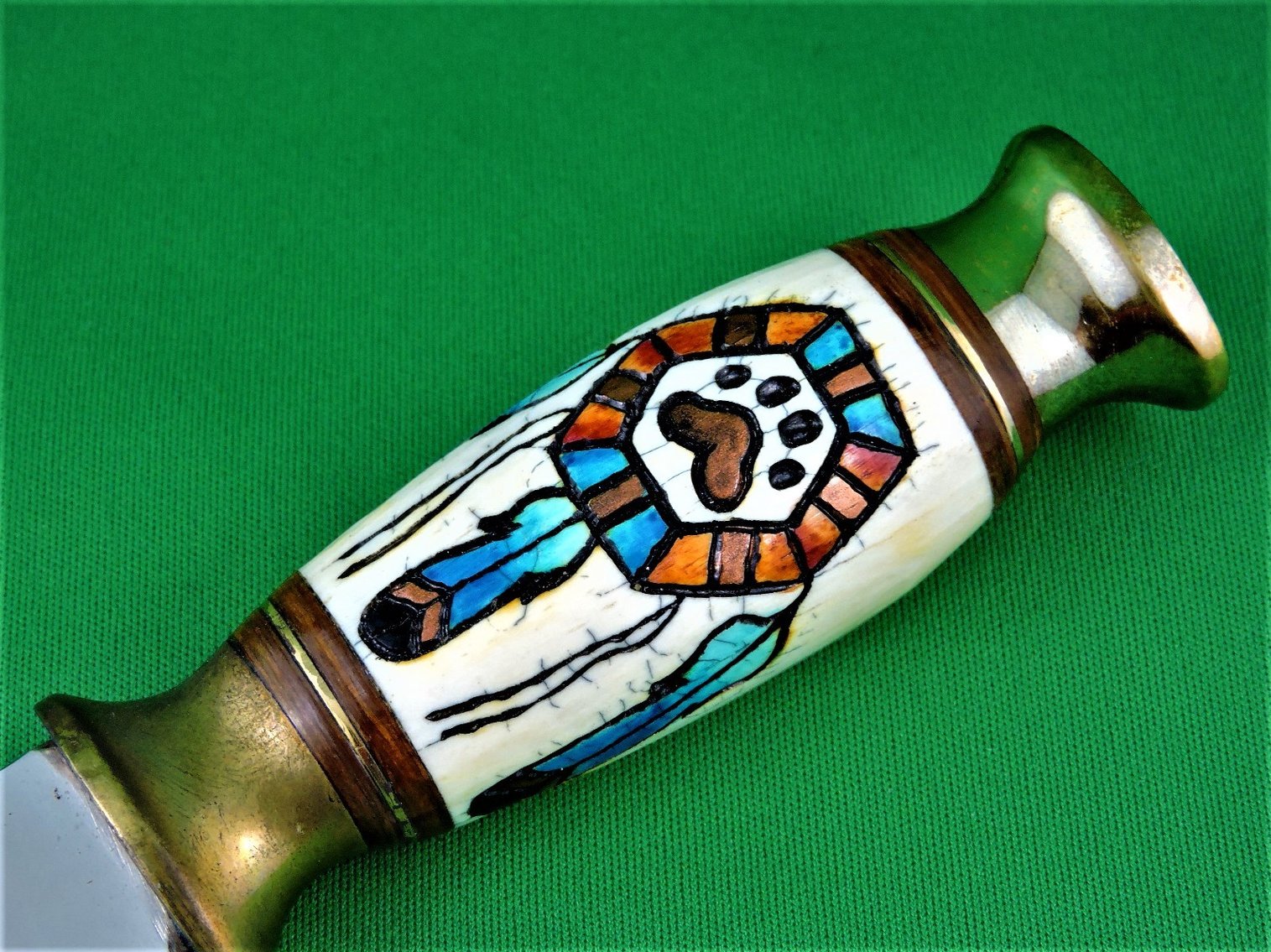 Image for Wolf Paw Print Hunting Knife - Mandella on Handle