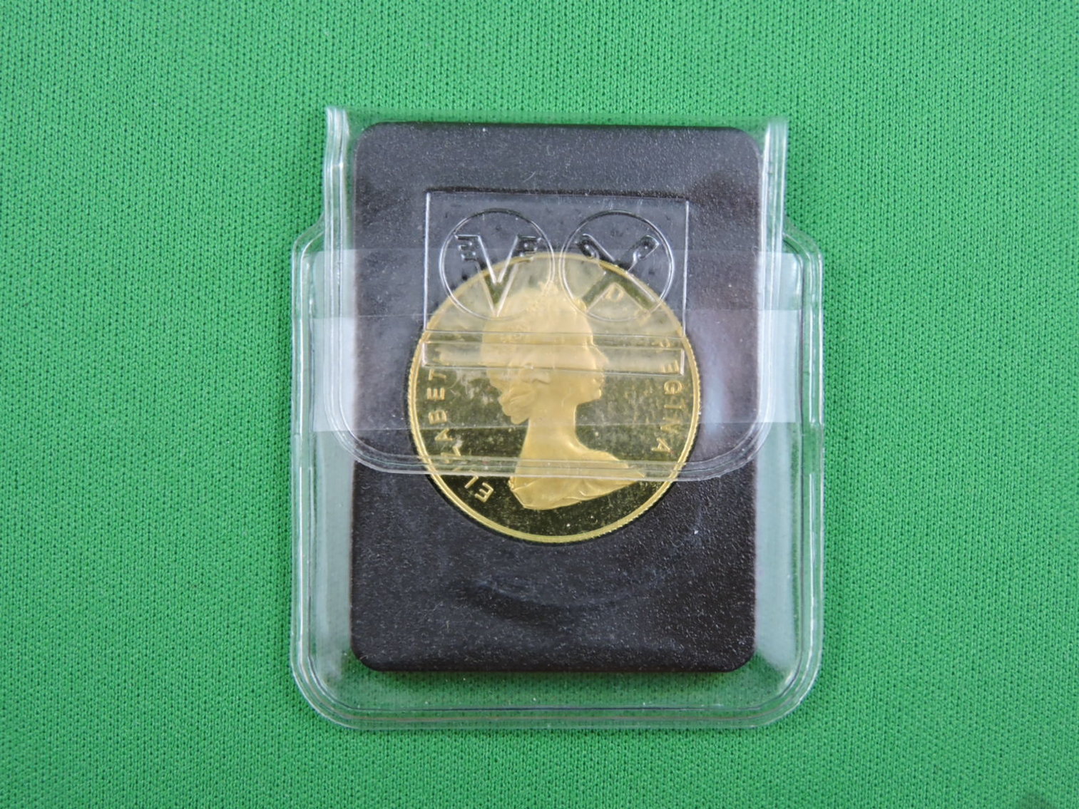 Image for Gold Coin - $100 - 1979 - Royal Canadian Mint - International Year of the Child