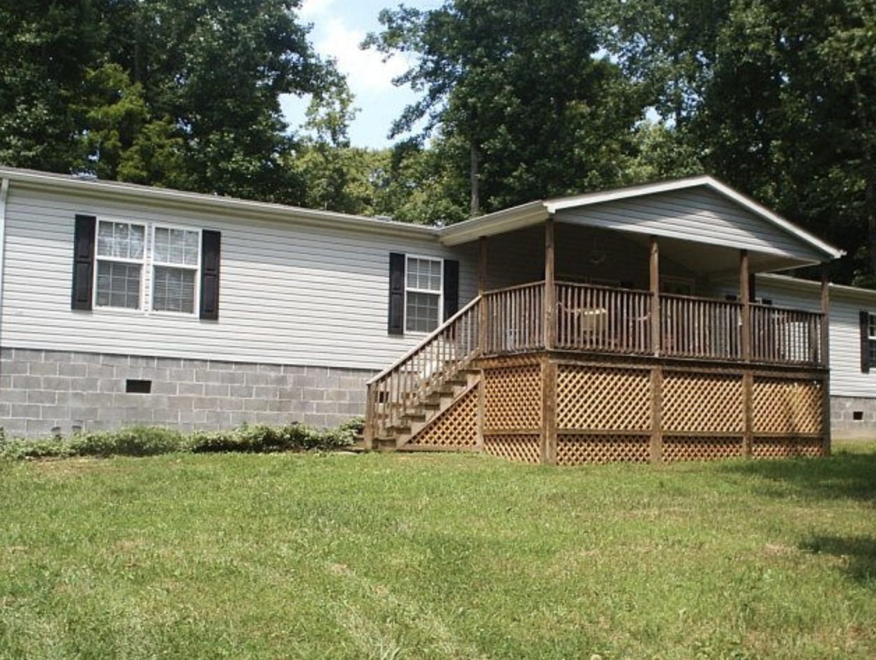 Image for COUNTRY LIVING-4 BEDROOM-2 BATH HOME ON 3 ACRES+/-