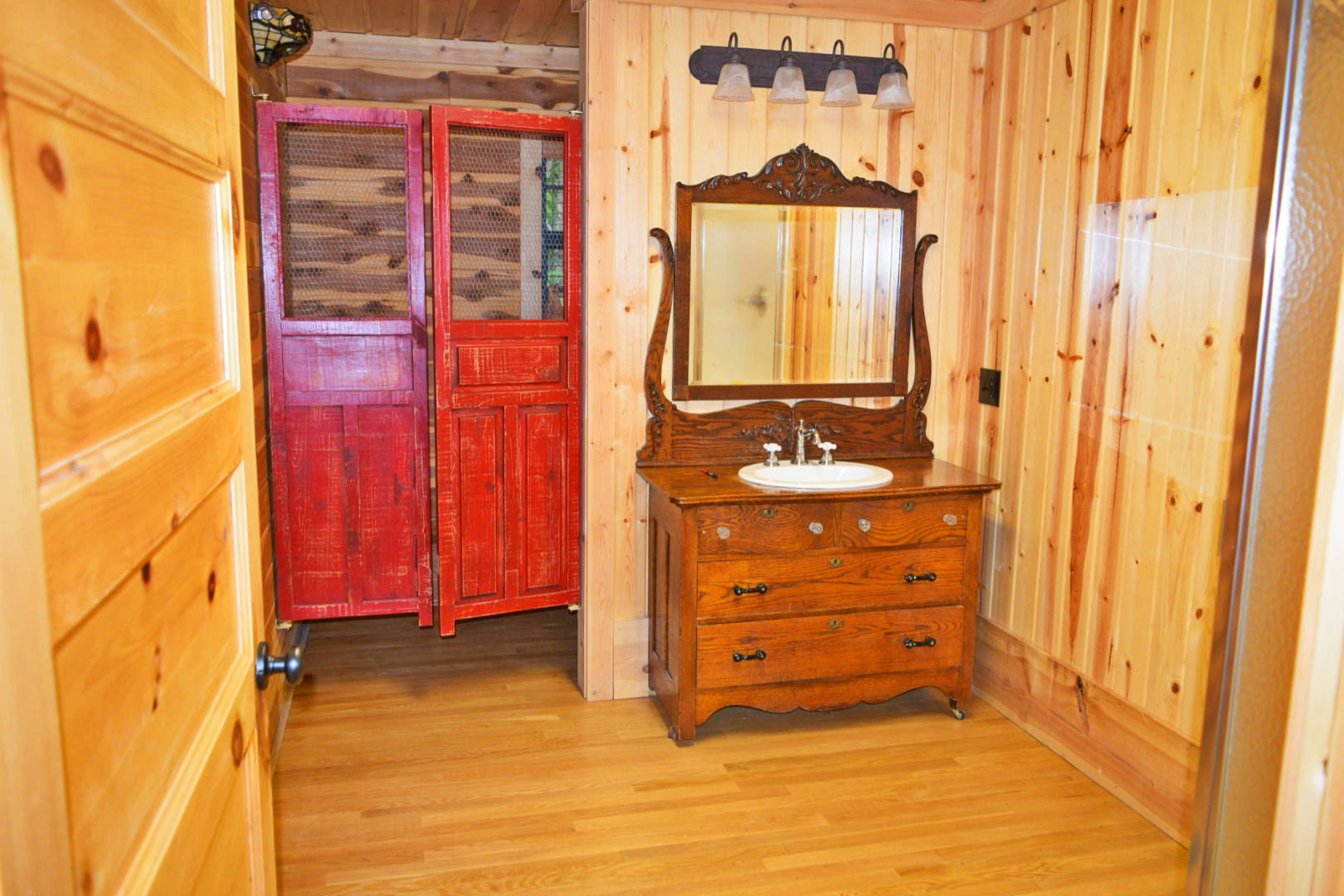 Image for (SOLD!) PUBLIC AUCTION - SATURDAY, SEPTEMBER 26, 10:00 A.M.