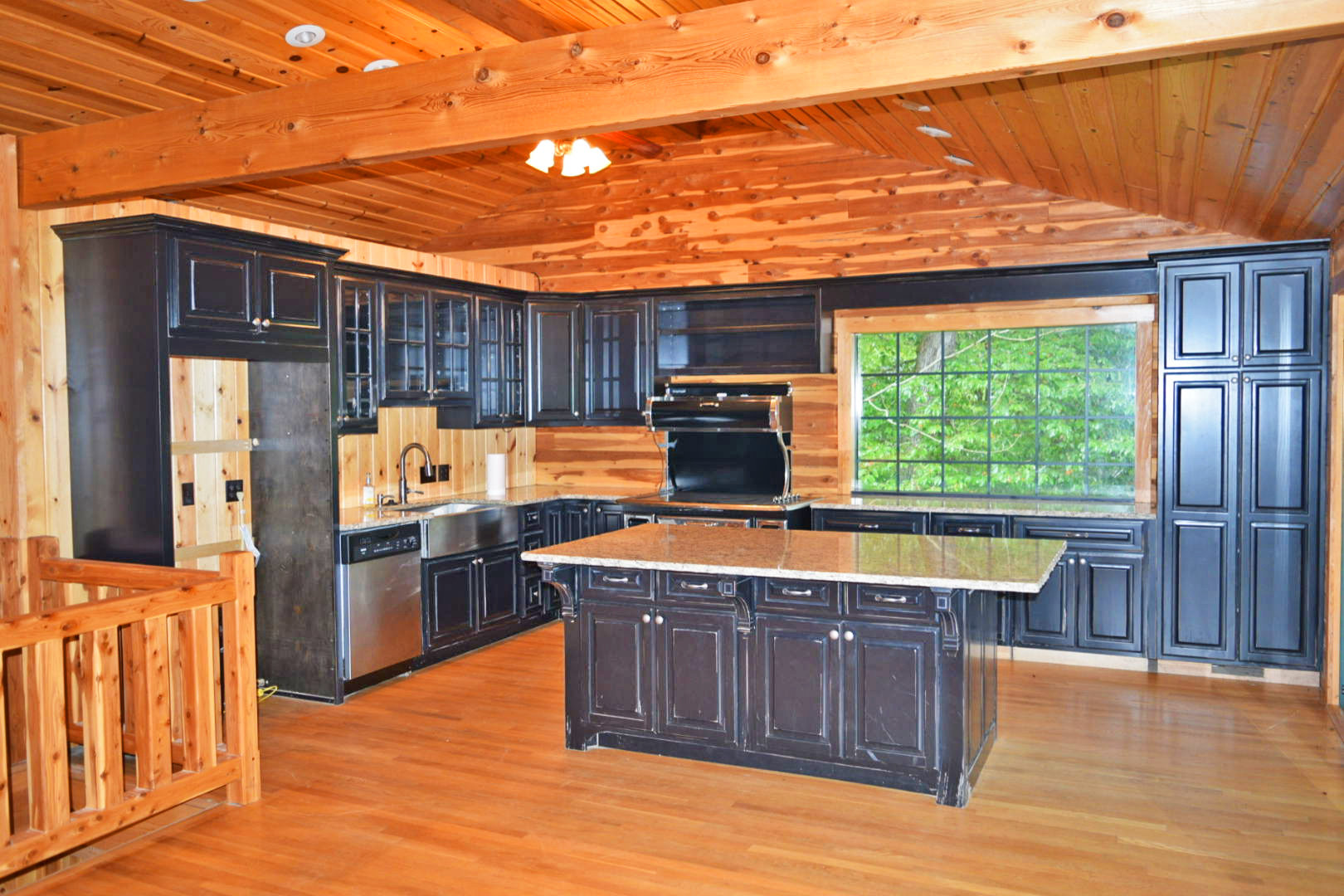 Image for (SOLD!) PUBLIC AUCTION - SATURDAY, SEPTEMBER 26, 10:00 A.M.