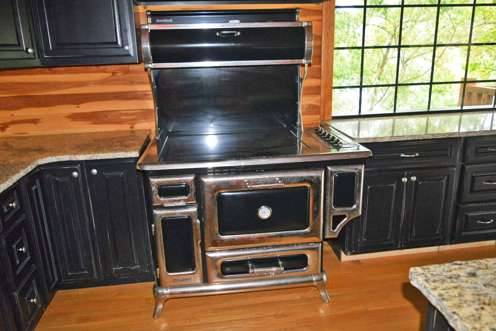 Image for (SOLD!) PUBLIC AUCTION - SATURDAY, SEPTEMBER 26, 10:00 A.M.