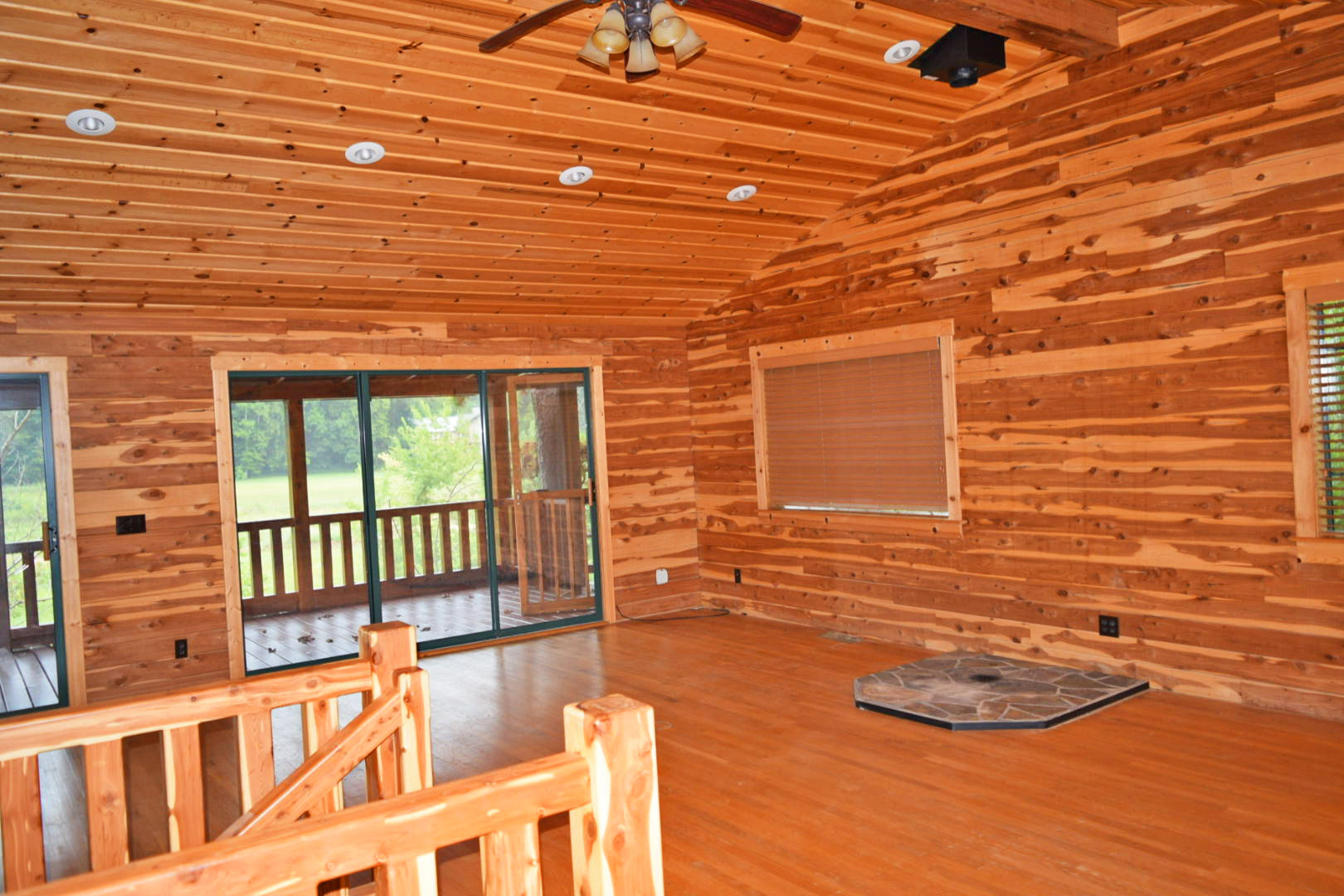 Image for (SOLD!) PUBLIC AUCTION - SATURDAY, SEPTEMBER 26, 10:00 A.M.