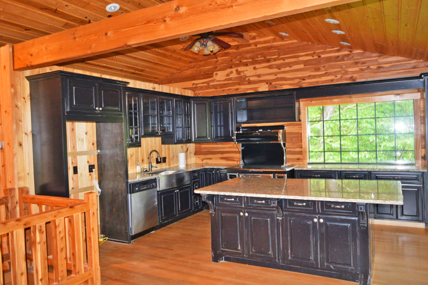 Image for (SOLD!) PUBLIC AUCTION - SATURDAY, SEPTEMBER 26, 10:00 A.M.