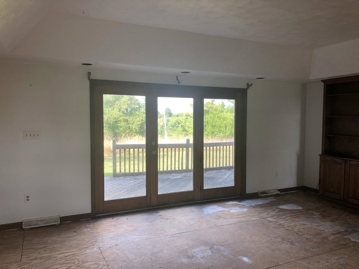 Image for SOLD $201,300 - Spacious Brick Home on 12 Acres Sold to the Highest Bidder