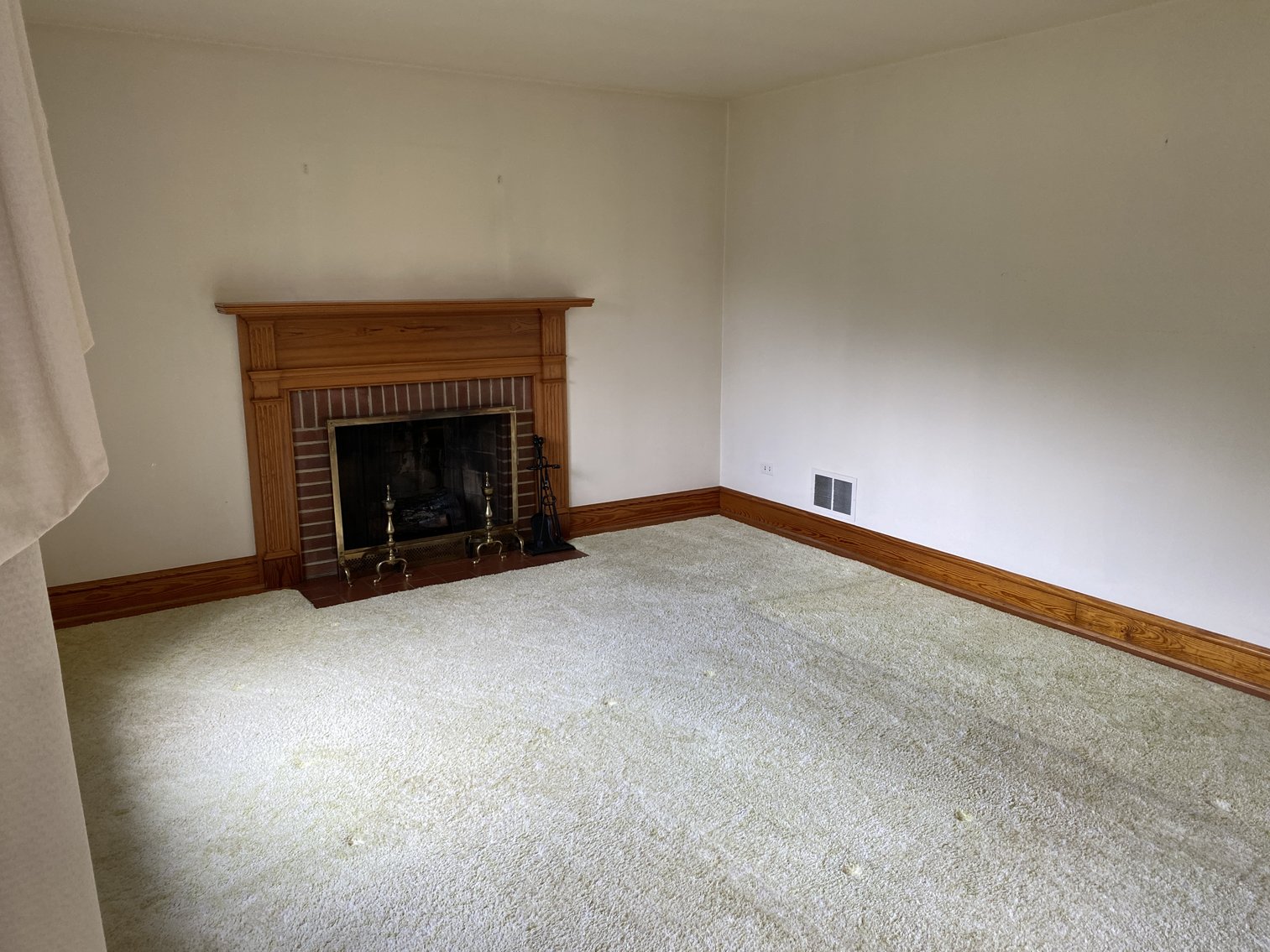 Image for 3 BR/2 BA Brick Home on 1.18 +/- Acres w/R6 Zoning Only 3.5 Miles From UVA--SELLING to the HIGHEST BIDDER!!