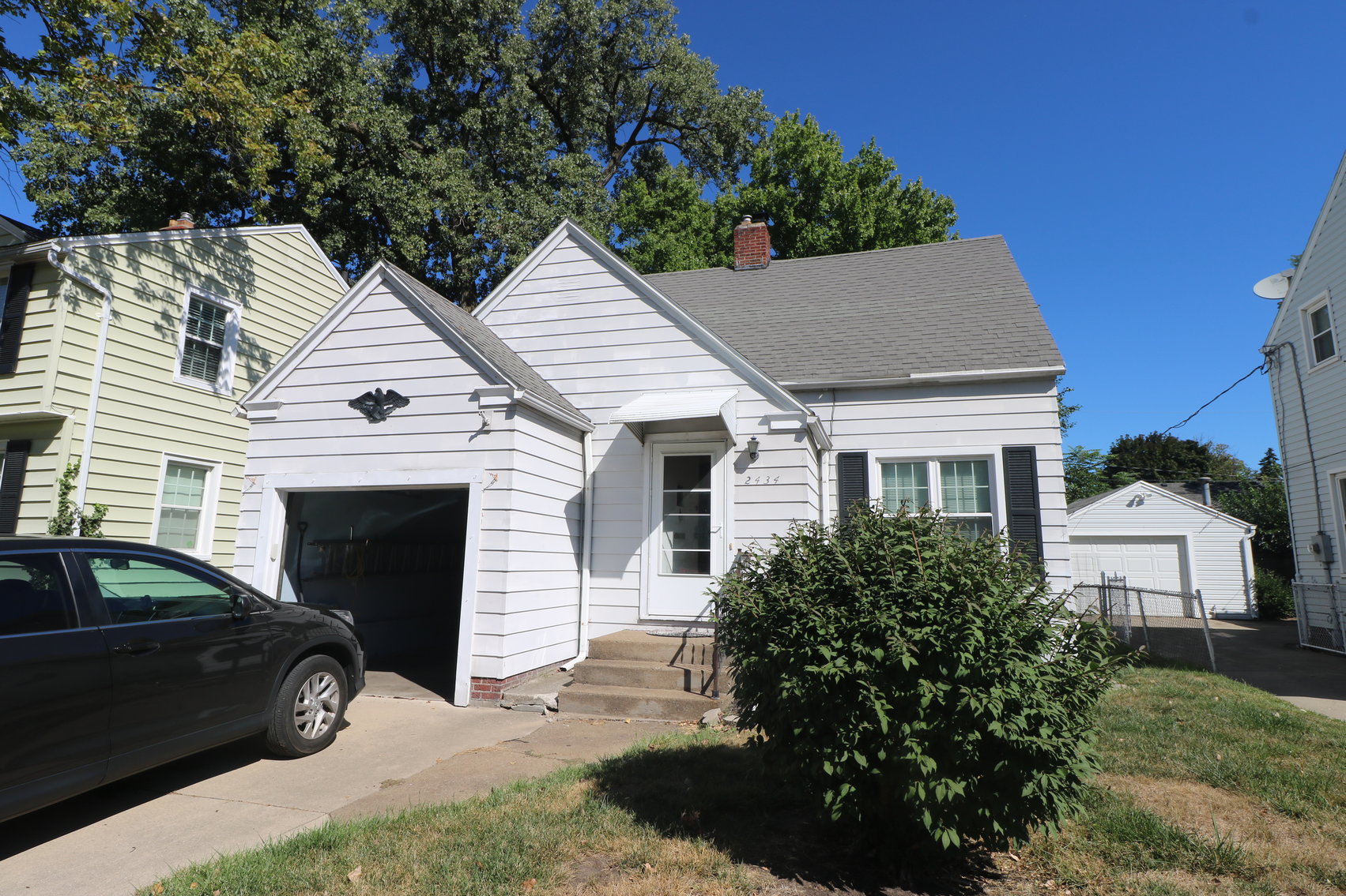Image for AUCTION POSTPONED! 2434 Berdan Avenue