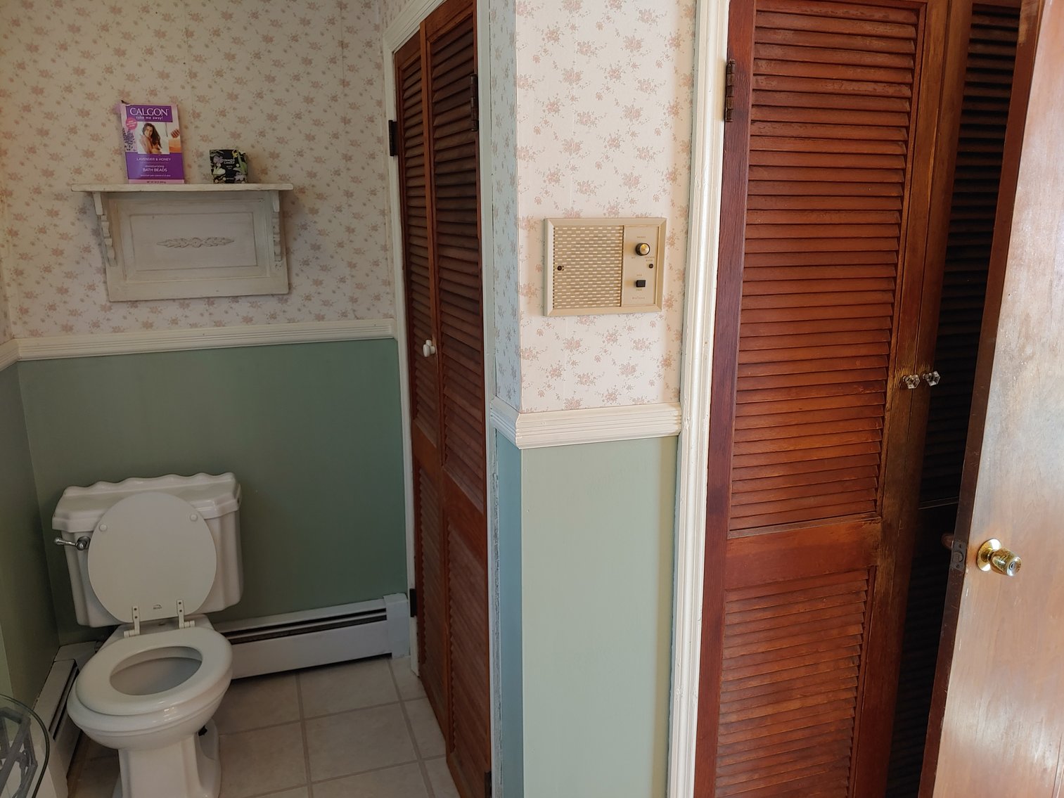 Image for HISTORIC 2½ STORY VICTORIAN 5 BEDROOM, 2 BATH W/ WRAP AROUND PORCH