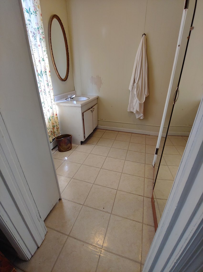 Image for HISTORIC 2½ STORY VICTORIAN 5 BEDROOM, 2 BATH W/ WRAP AROUND PORCH