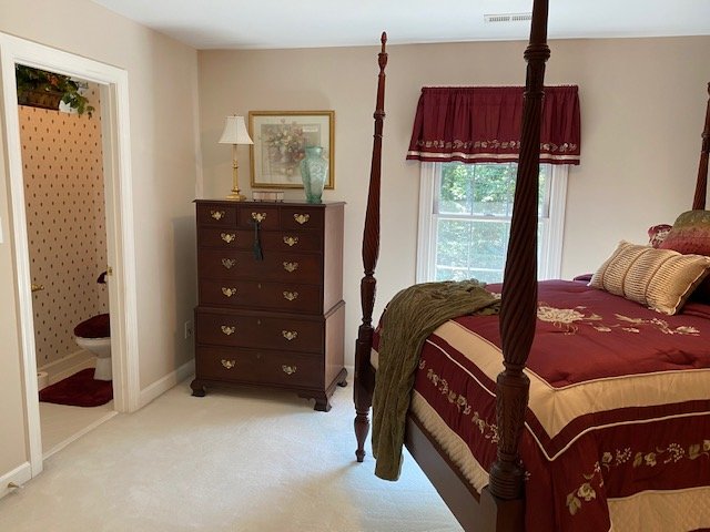 Image for Gorgeous, Well-maintained House and Contents